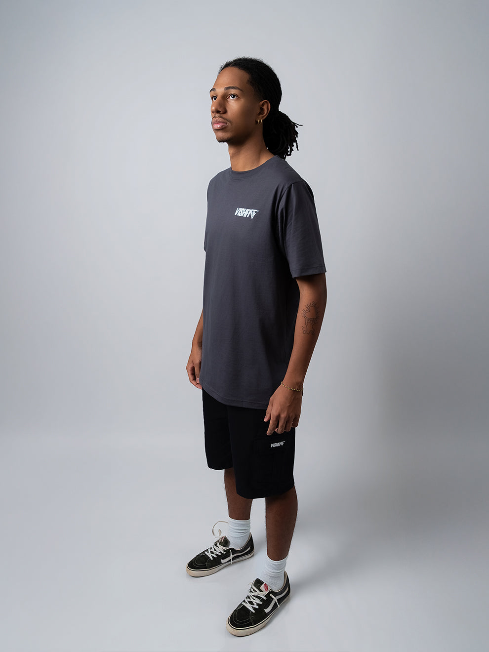 Camiseta Logo Chumbo