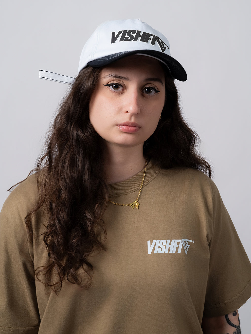 DAD HAT LOGO RELEVO WHITE