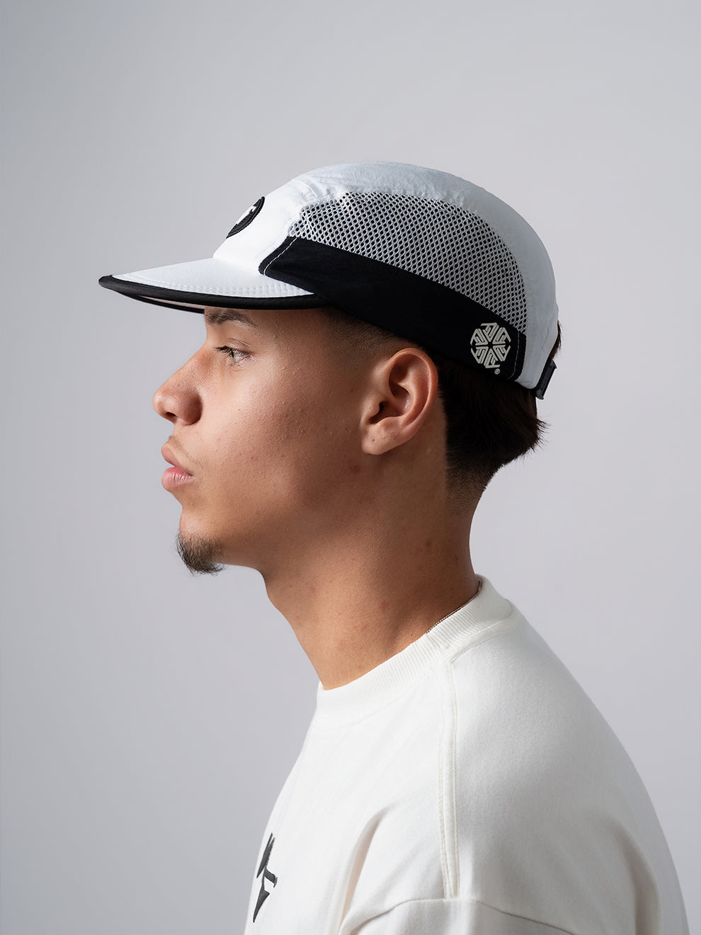 Boné 5 Panel Classic Tag Branco