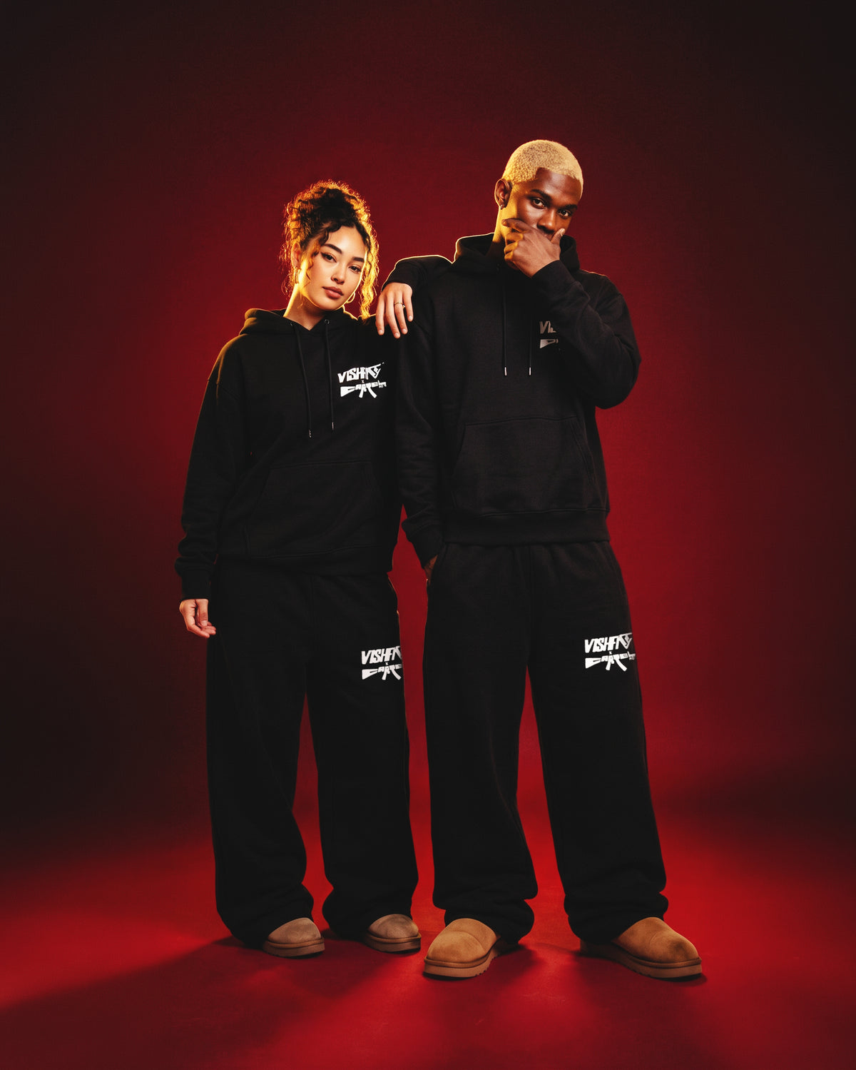 Calça Moletom Premium VSHF X CRT Preta Cartel Mcs