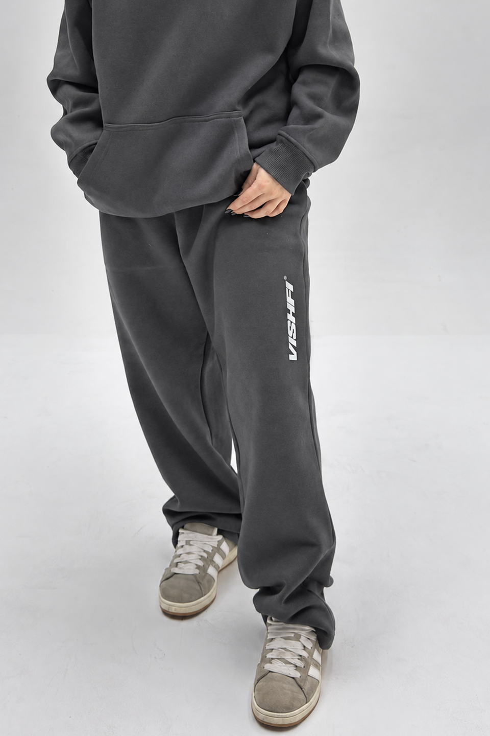 Calça Moletom Premium Wide Logo Chumbo