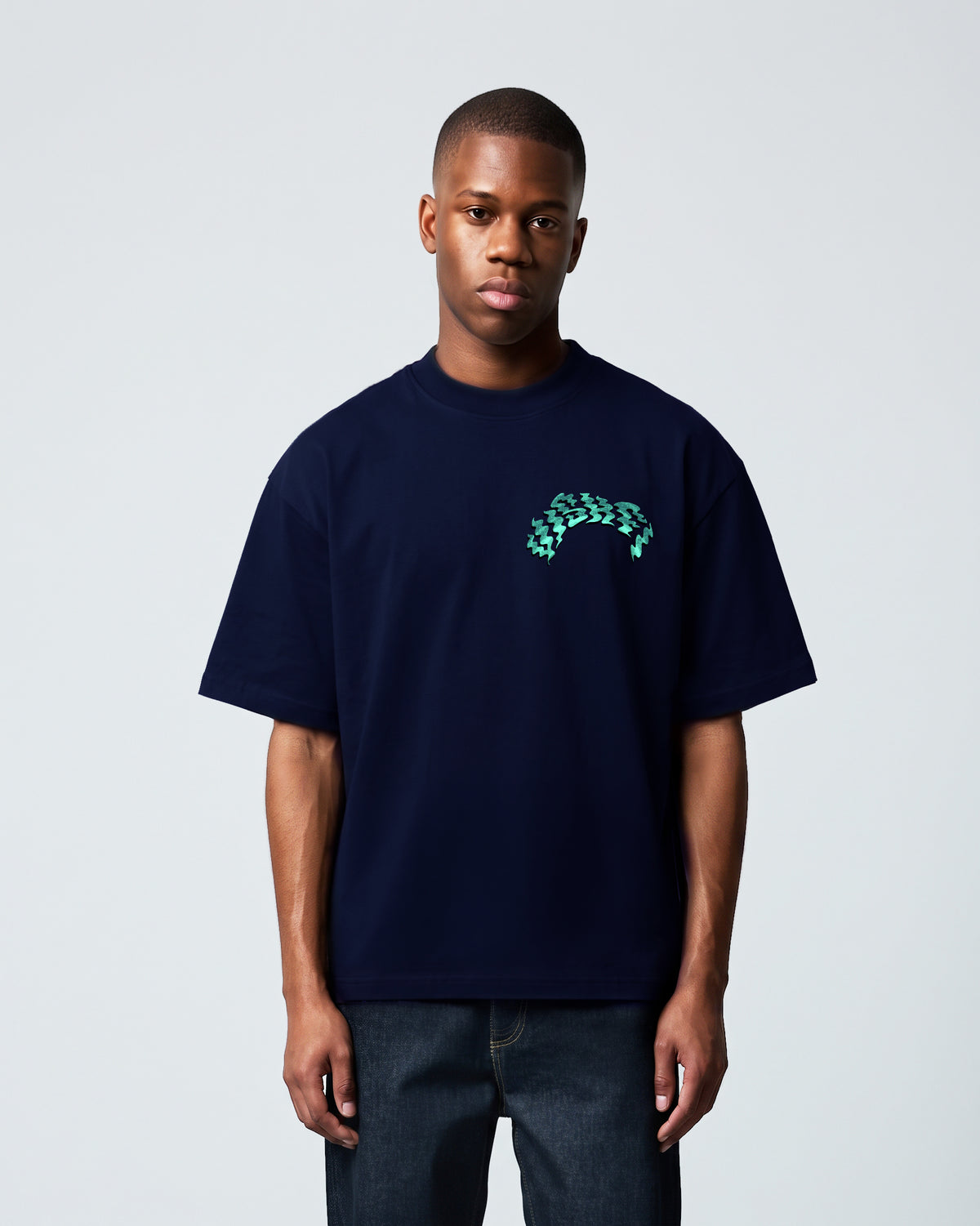 Camiseta Heavy Oversized Iara Azul Marinho