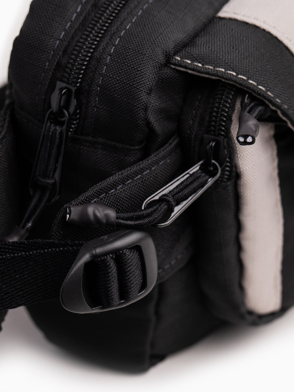 WAIST BAG TAG TWO PRETA